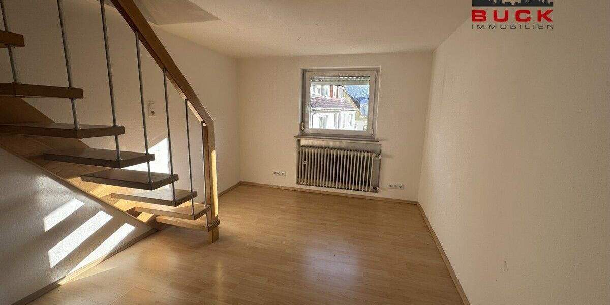 Etagenwohnung Mühlhausen - 4 Zimmer, 97 m&sup2;, 750&euro; | Angebot:25696259