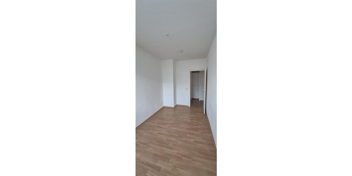 Etagenwohnung Kamenz - 4 Zimmer, 69 m&sup2;, 480&euro; | Angebot:25721643