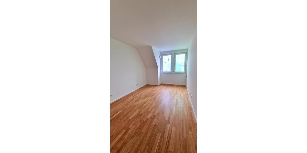 Einfamilienhaus Leipzig Ost - 5 Zimmer, 147 m&sup2;, 1.799&euro; | Angebot:24756781
