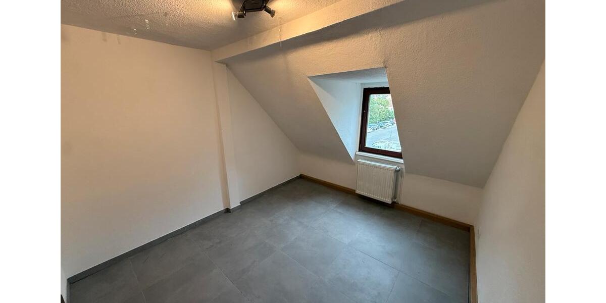 Dachgeschoßwohnung Bad Kreuznach Bad Münster am Stein-Ebernburg - 3 Zimmer, 55 m&sup2;, 550&euro; | Angebot:26416157