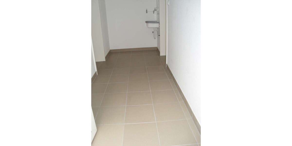 Wohnung zum Mieten in Wunstorf 332 € 55.36 m² 2 zimmer