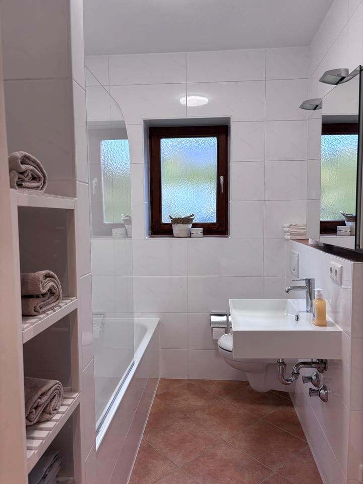 WG Neugründung in Haar- 4Zi.WG in Stadt Villa - S Bahn - ab650€ zimmer