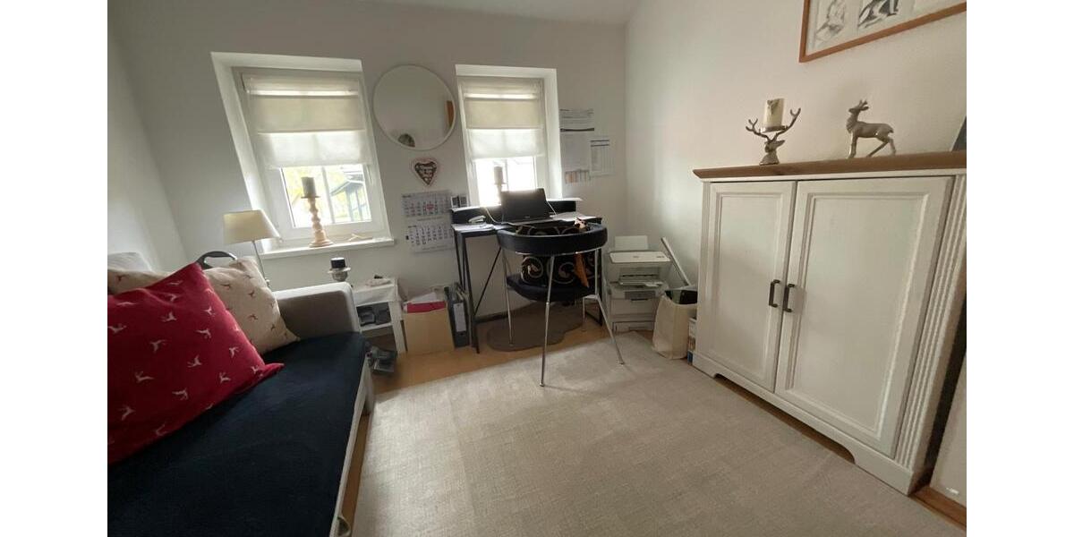 Etagenwohnung Nauen - 3 Zimmer, 85 m&sup2;, 980&euro; | Angebot:26657249