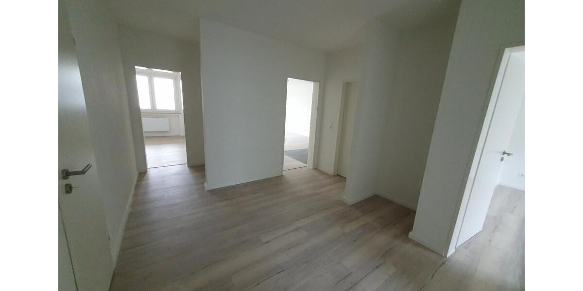4-ZWG mit Balkon, Wunstorf Kernstadt, Generalsaniert 4 zimmer