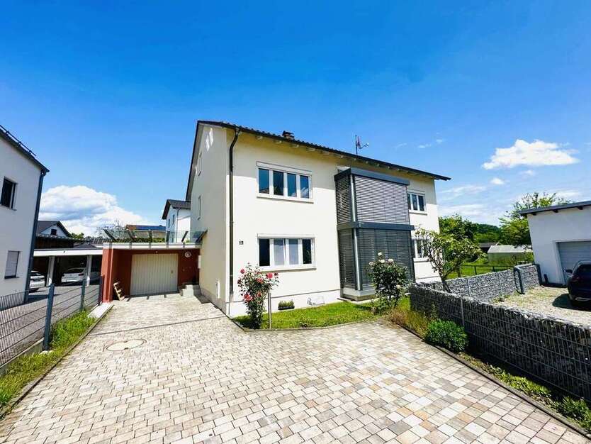 Wohnung zum Mieten in Deggendorf 900 € 105 m²