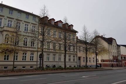 WG-geeignet und zentrumsnah: 5-Zimmer-Dachgeschoss-Wohnung mit Fachwerk-Elementen in Greifswald 5 zimmer