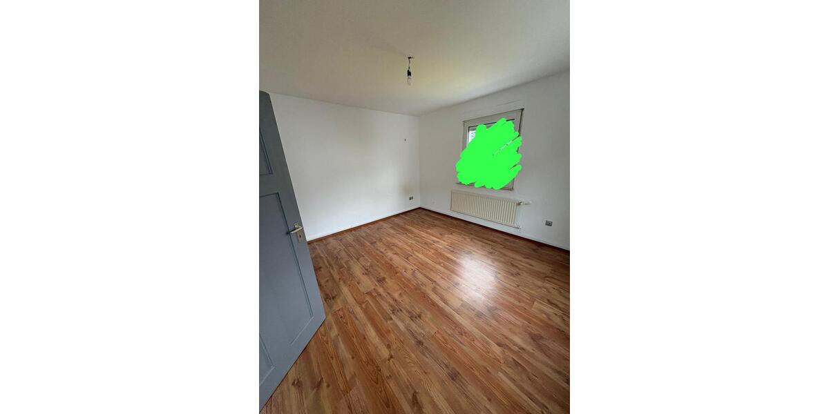 Einfamilienhaus Pohlheim - 8 Zimmer, 240 m&sup2;, 2.200&euro; | Angebot:25032445
