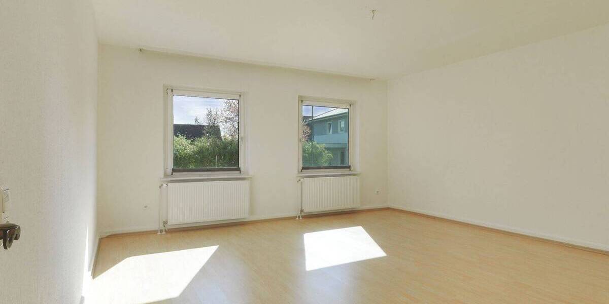 Etagenwohnung Celle Neuenhäusen - 3 Zimmer, 91 m&sup2;, 630&euro; | Angebot:26205783