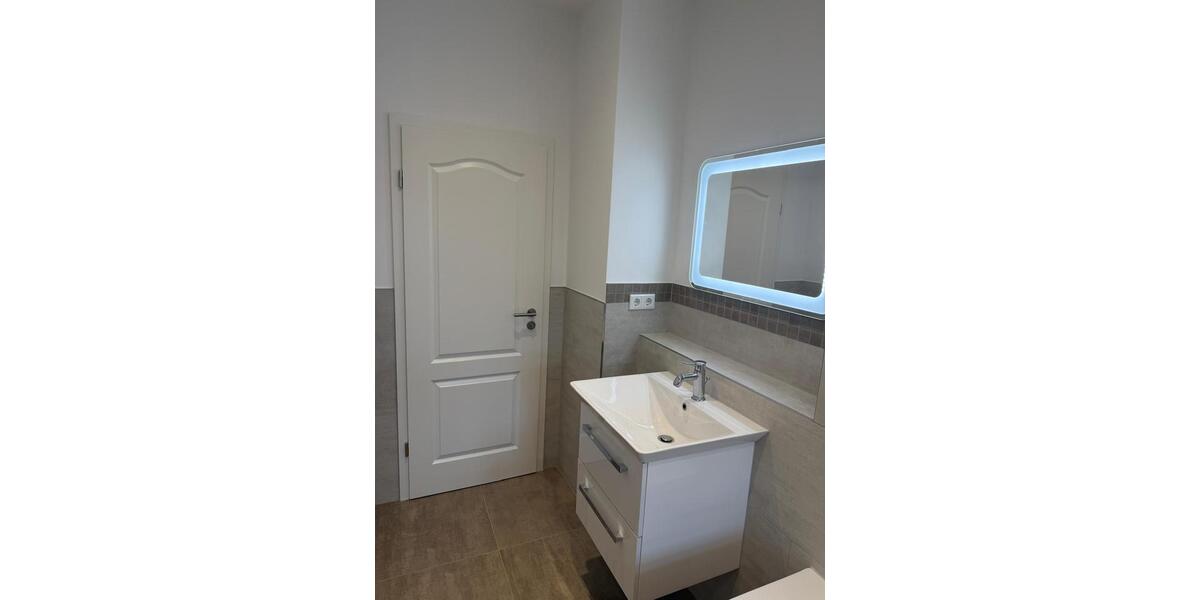 Erdgeschoßwohnung Hainichen - 3 Zimmer, 74 m&sup2;, 666&euro; | Angebot:26496974