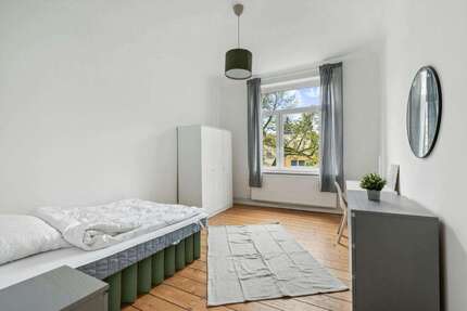 WG-Zimmer in Hamburg 690 € 16 m² zimmer