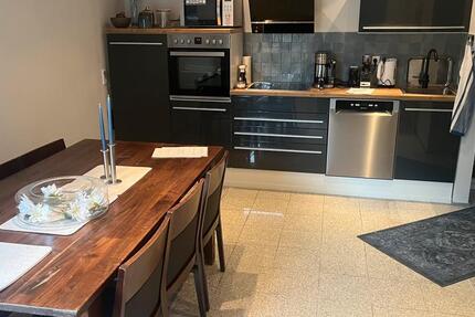 Wohnen auf Zeit Herzogenrath - 3 Zimmer, 75 m&sup2;, 1.325&euro; | Angebot:24875324