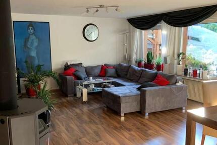 Charmante 3-Zimmer-Wohnung mit Terrasse und Garten zimmer
