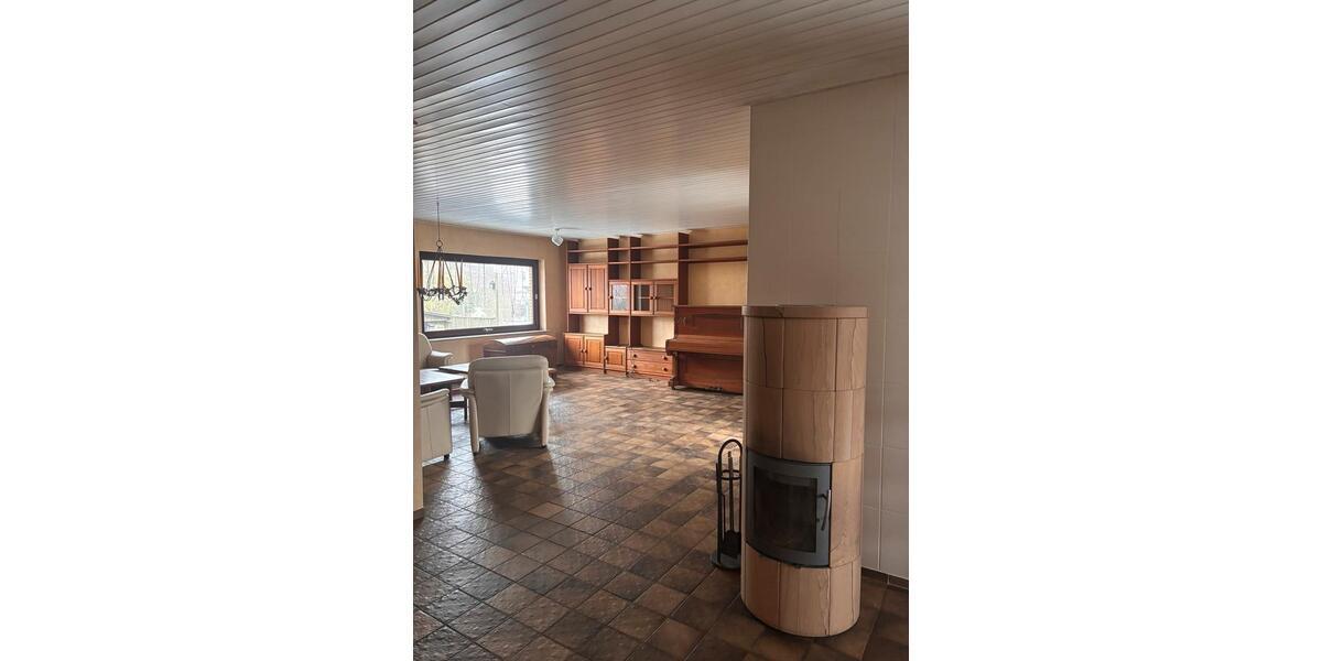 Einfamilienhaus Wennigsen (Deister) - 5 Zimmer, 160 m&sup2;, 1.400&euro; | Angebot:25302613