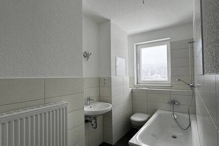 Wohnung Flöha - 3 Zimmer, 60 m&sup2;, 366&euro; | Angebot:25709967