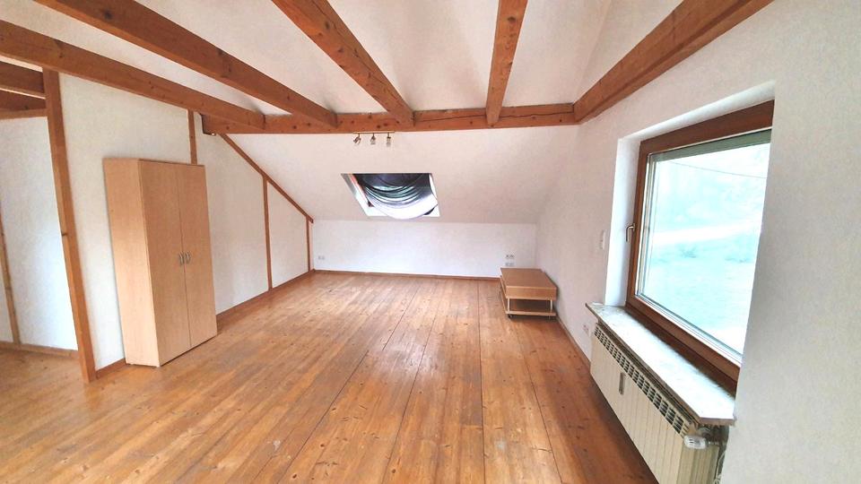 Dachgeschoßwohnung Haag in Oberbayern - 1 Zimmer, 50 m&sup2;, 670&euro; | Angebot:26365018