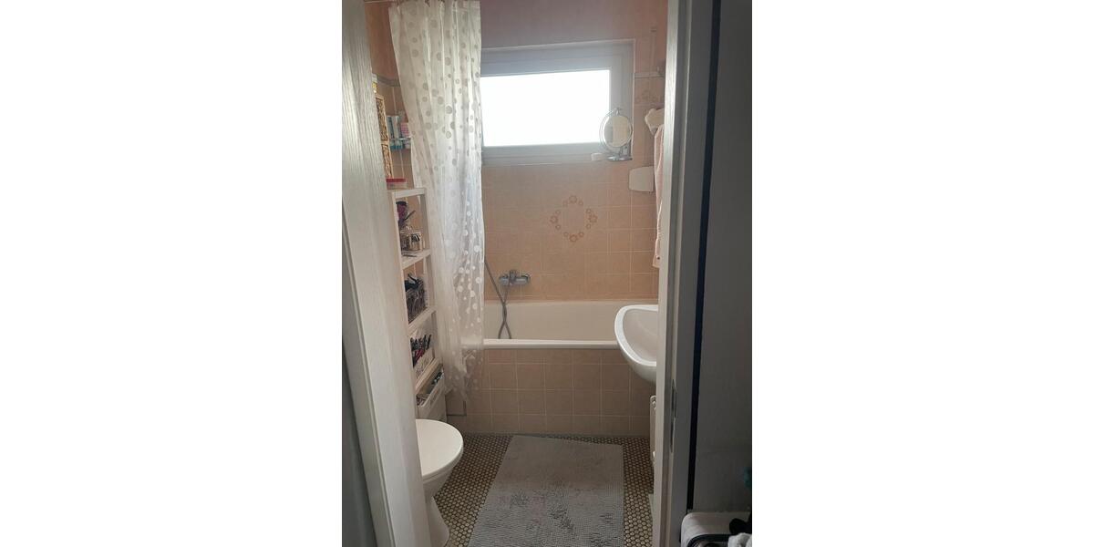 Wohnen auf Zeit Tübingen Derendingen - 1 Zimmer, 43 m&sup2;, 699&euro; | Angebot:26594576