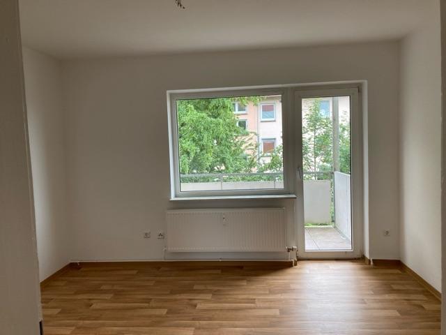 sanierte 3-Zimmer-Wohnung zimmer