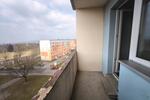 Wohnung mit Einbauküche + frisch renoviert!