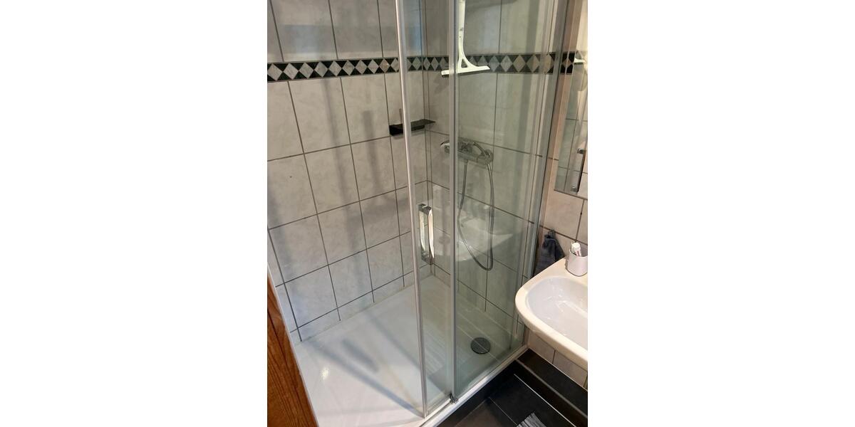 Wohnen auf Zeit Hannover Bothfeld-Vahrenheide - 1 Zimmer, 12 m&sup2;, 90&euro; | Angebot:25390551