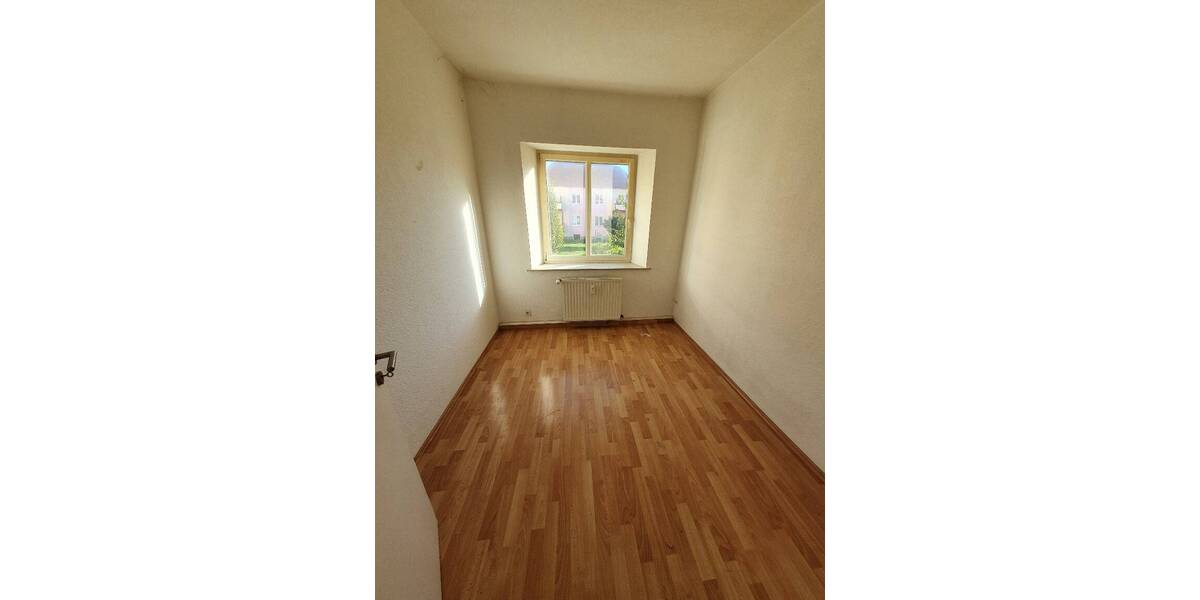 Etagenwohnung Altenburg Südost - 3 Zimmer, 59 m&sup2;, 330&euro; | Angebot:26741639