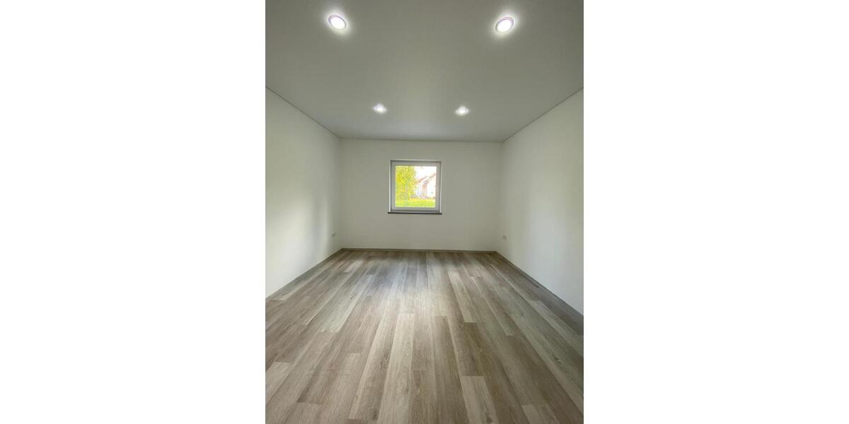 Etagenwohnung Seesen - 2 Zimmer, 65 m&sup2;, 780&euro; | Angebot:26675294