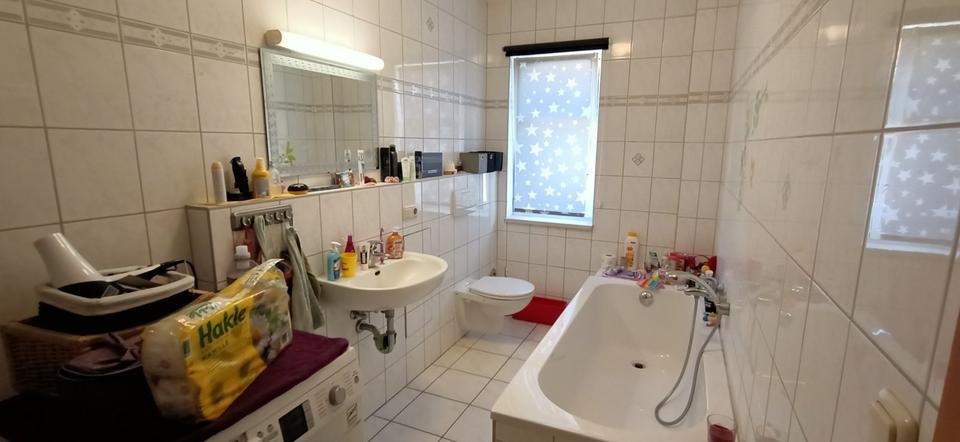 Etagenwohnung Bad Langensalza - 3 Zimmer, 99 m&sup2;, 594&euro; | Angebot:24510245