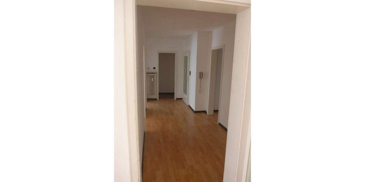 Etagenwohnung Rodalben - 3 Zimmer, 100 m&sup2;, 690&euro; | Angebot:25657424