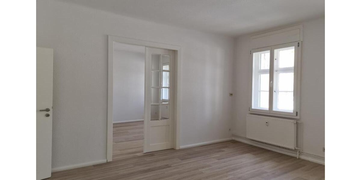Erdgeschoßwohnung Stendal - 3 Zimmer, 85 m&sup2;, 594&euro; | Angebot:25855762