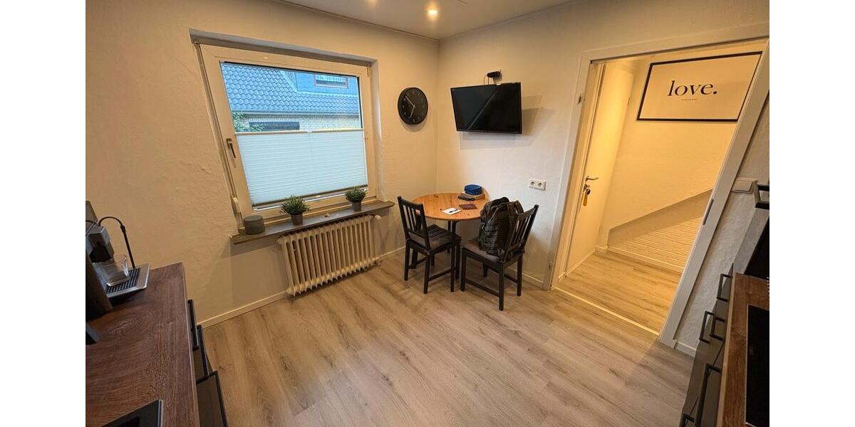 Erdgeschoßwohnung Pahlen - 4.5 Zimmer, 120 m&sup2;, 1.300&euro; | Angebot:26592711