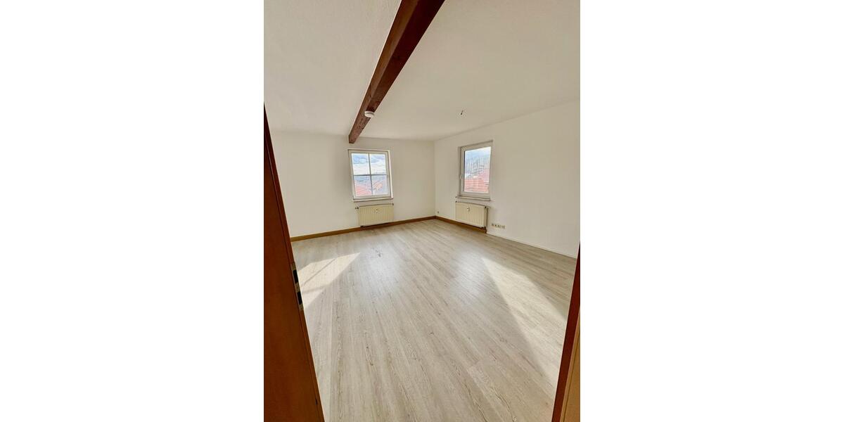 Dachgeschoßwohnung Bad Blankenburg - 4 Zimmer, 100 m&sup2;, 650&euro; | Angebot:25904164