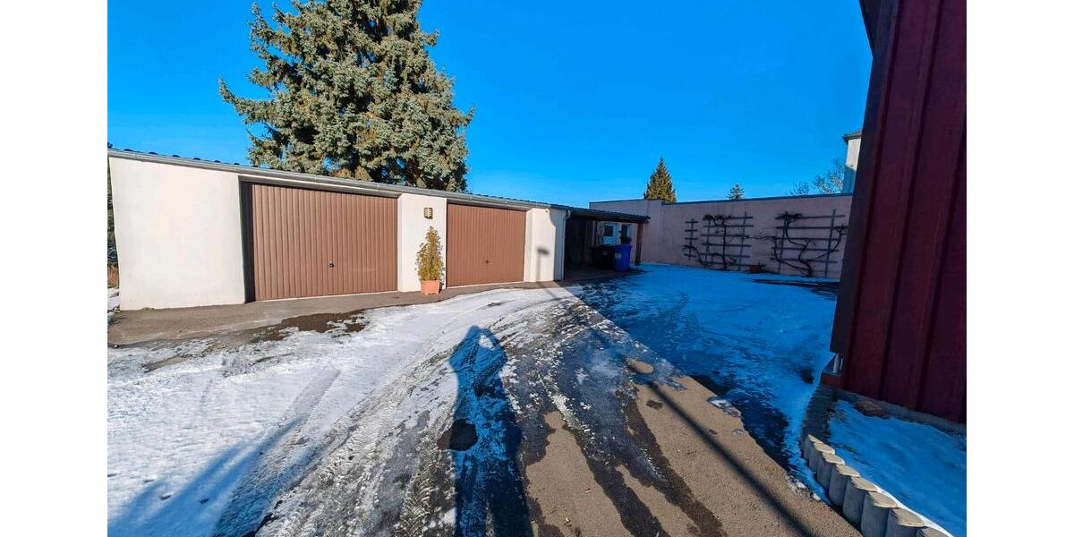 Dachgeschoßwohnung Leisnig - 3 Zimmer, 90 m&sup2;, 590&euro; | Angebot:24421120