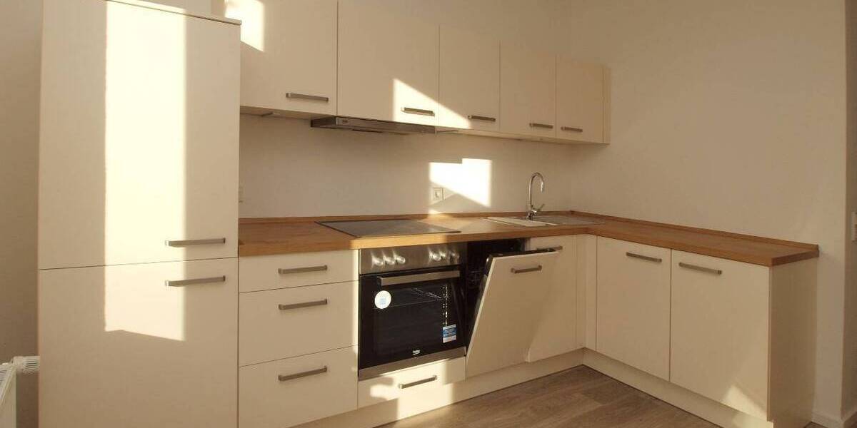 Etagenwohnung Chemnitz Lutherviertel - 2 Zimmer, 56 m&sup2;, 450&euro; | Angebot:26930958