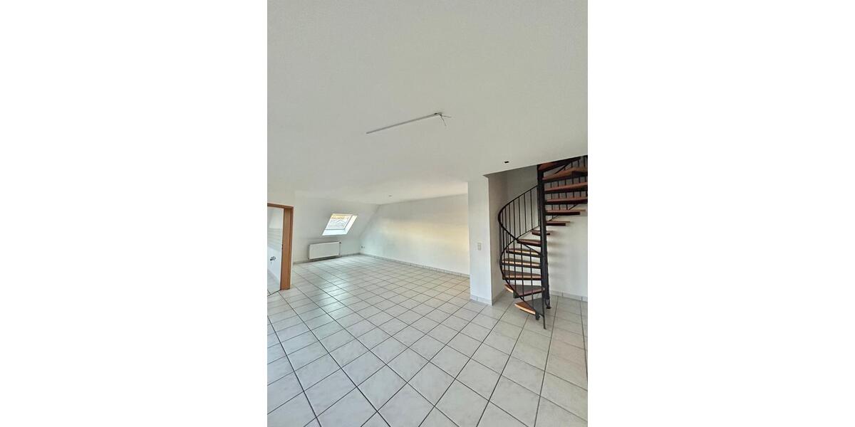 Große 3 Zimmer DG-Wohnung auf zwei Etagen mit Balkon in Haltern am See zu vermieten 3 zimmer