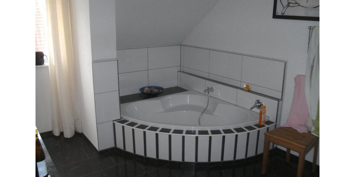 Einfamilienhaus Kreuzwertheim - 5 Zimmer, 120 m&sup2;, 700&euro; | Angebot:26035920