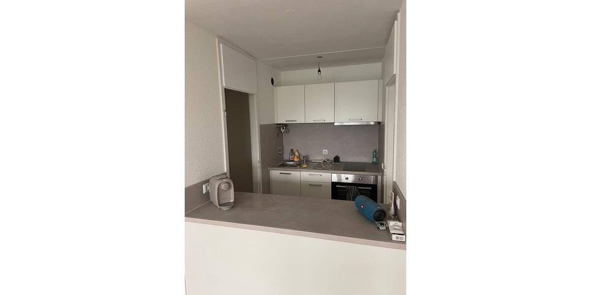 Etagenwohnung Ludwigsburg - 1.5 Zimmer, 44 m&sup2;, 930&euro; | Angebot:26616110