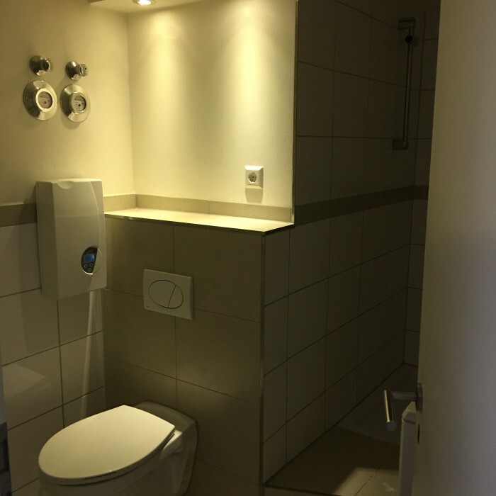 Gewerberaum Lager Lagerraum mit Küche und Bad (2) zimmer