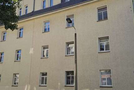 Wohnung Zwickau Pölbitz - 2 Zimmer, 41 m&sup2;, 280&euro; | Angebot:27445855