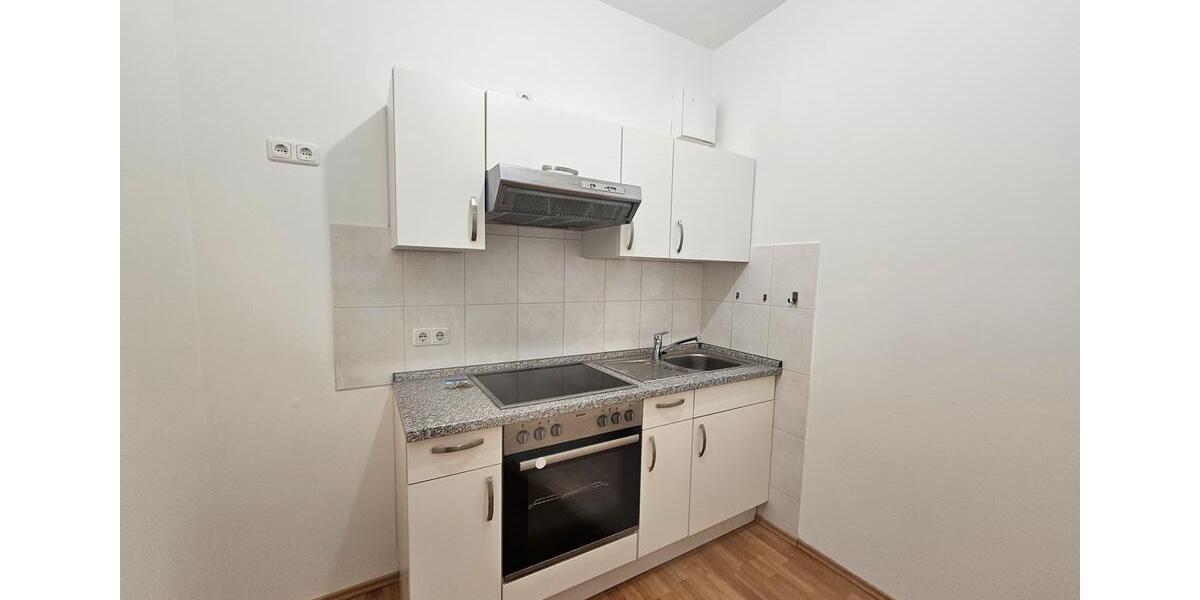 Etagenwohnung Pinneberg - 2 Zimmer, 64 m&sup2;, 763&euro; | Angebot:26493568
