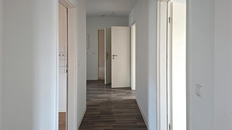 Etagenwohnung Greiz - 3 Zimmer, 80 m&sup2;, 550&euro; | Angebot:26478396
