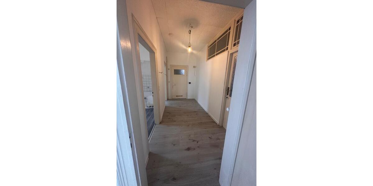 Etagenwohnung Friedrichroda - 4 Zimmer, 95 m&sup2;, 450&euro; | Angebot:25085390