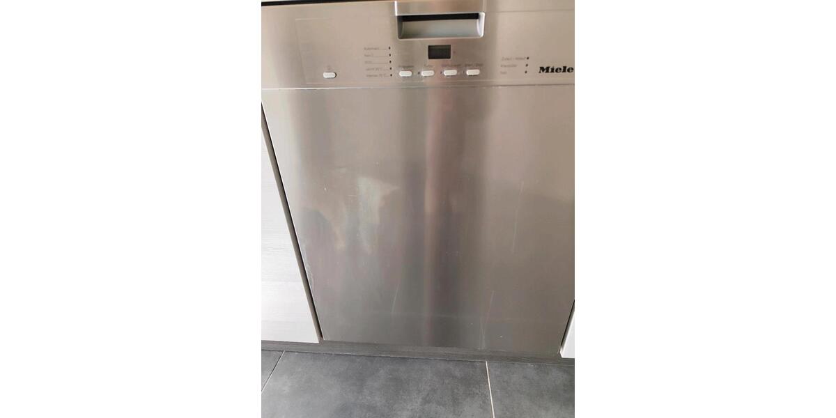 Etagenwohnung Halle - 4 Zimmer, 96 m&sup2;, 950&euro; | Angebot:25831655