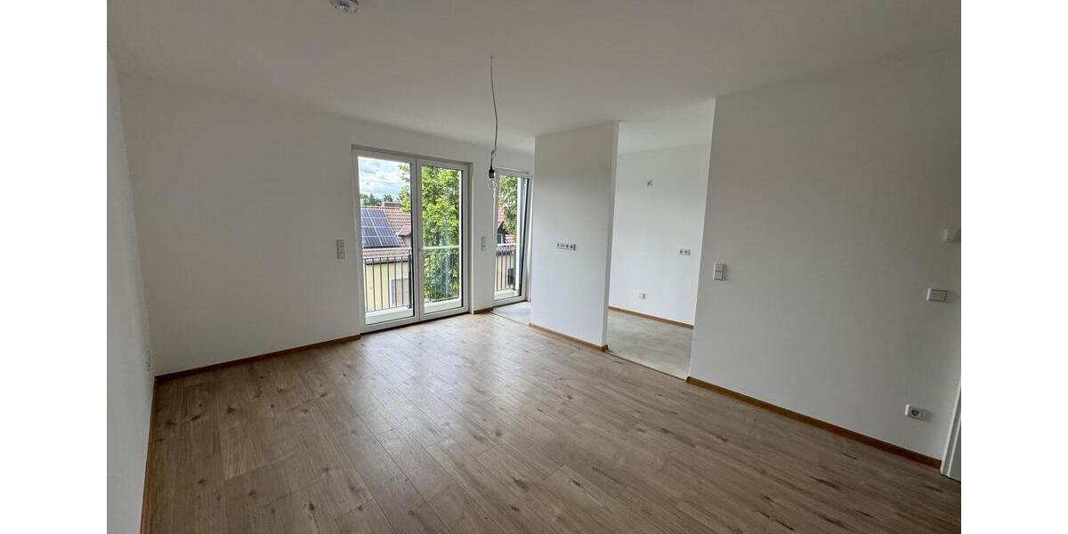 Etagenwohnung Oranienburg - 3 Zimmer, 63 m&sup2;, 1.141&euro; | Angebot:26182516