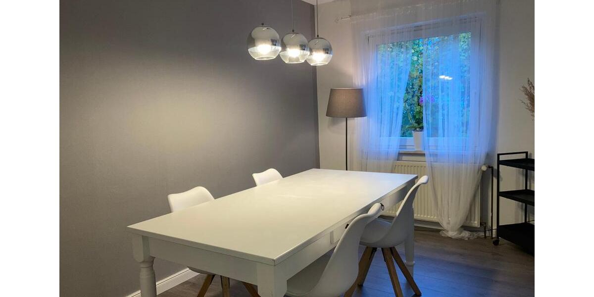 Wohnen auf Zeit Detmold - 3 Zimmer, 52 m&sup2;, 700&euro; | Angebot:26289062