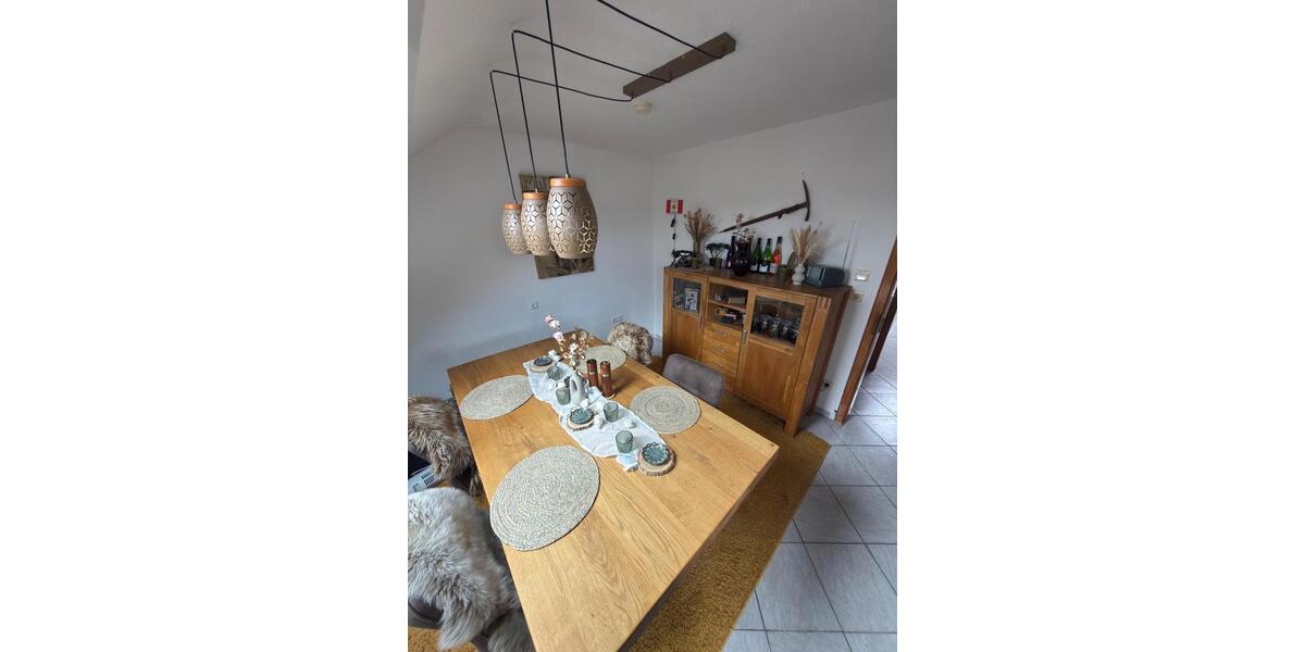 Dachgeschoßwohnung Winnenden - 3.5 Zimmer, 85 m&sup2;, 1.049&euro; | Angebot:25106596