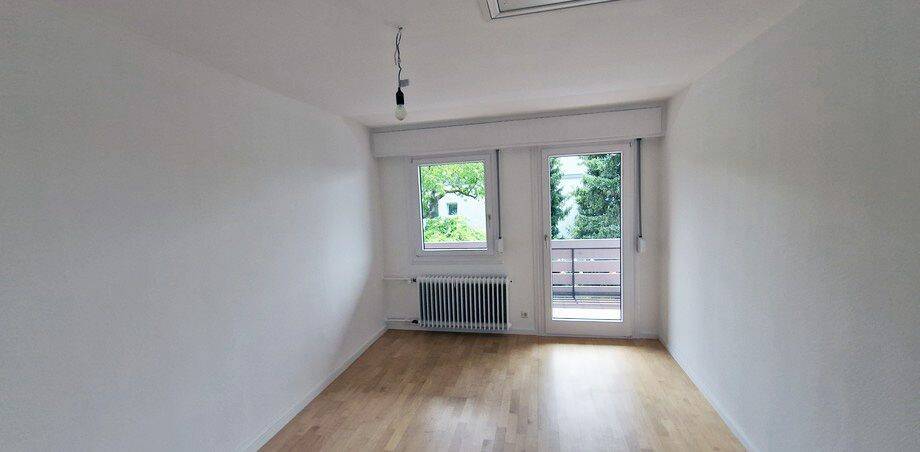 Einfamilienhaus Reutlingen Georgenberg - 6 Zimmer, 180 m&sup2;, 2.050&euro; | Angebot:26908794