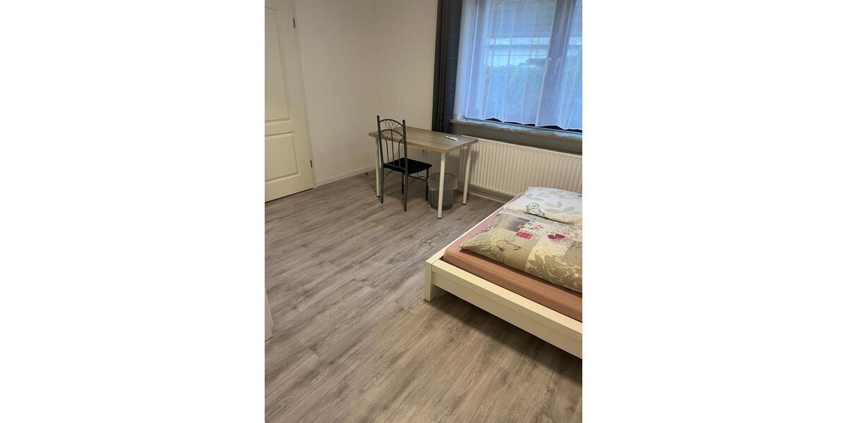 Wohnen auf Zeit Henstedt-Ulzburg Ulzburg - 4 Zimmer, 94 m&sup2;, 25&euro; | Angebot:24417785