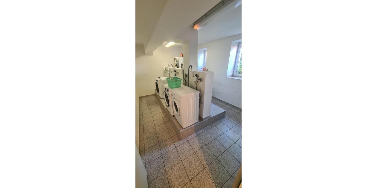 Etagenwohnung Leuna - 4 Zimmer, 106 m&sup2;, 800&euro; | Angebot:25959300