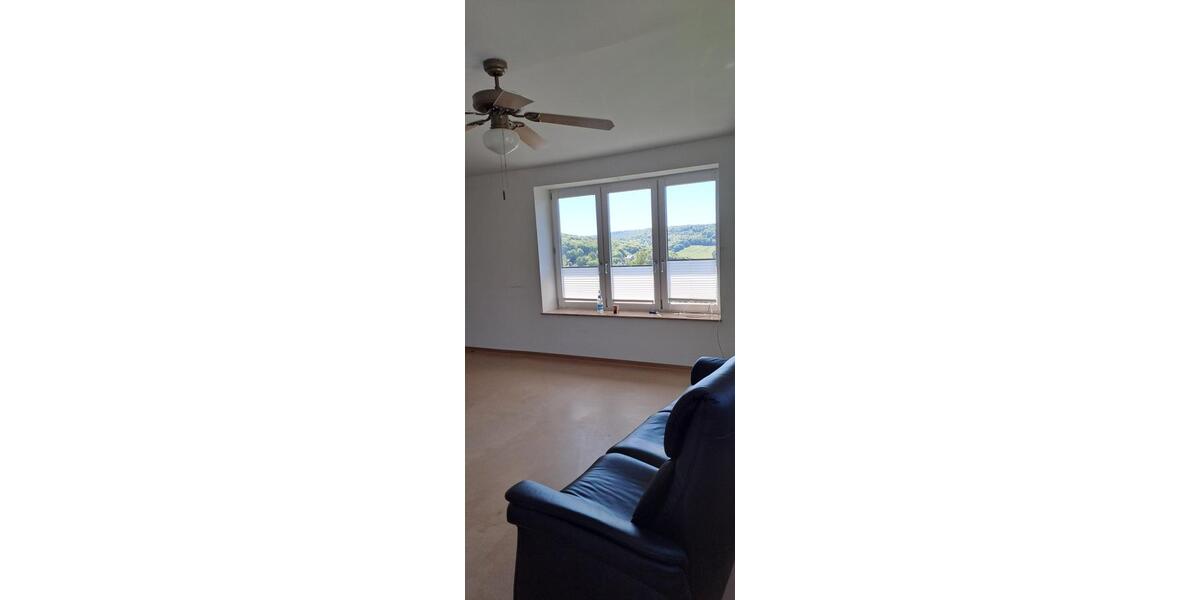 Helle 3-Zimmer-Wohnung mit Weitblick – barrierearm, mit Aufzug und Gemeinschaftsterrasse 3 zimmer