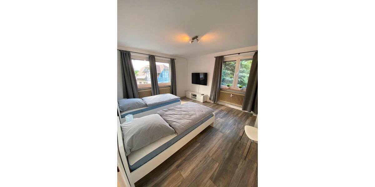 Wohnen auf Zeit Selbitz - 6 Zimmer, 270 m&sup2;, 29&euro; | Angebot:22032017