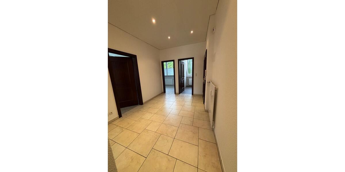 Erdgeschoßwohnung Hagen Hagen-Mitte - 2 Zimmer, 85 m&sup2;, 900&euro; | Angebot:24859436